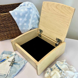 Personalized Engraved Heirloom Baby Keepsake Box First Birthday Newborn Gift