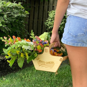 Personalized Garden Basket - 2 sizes - Harvest Basket for Vegetables - Gift for Gardener