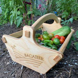 Personalized Garden Basket - 2 sizes - Harvest Basket for Vegetables - Gift for Gardener