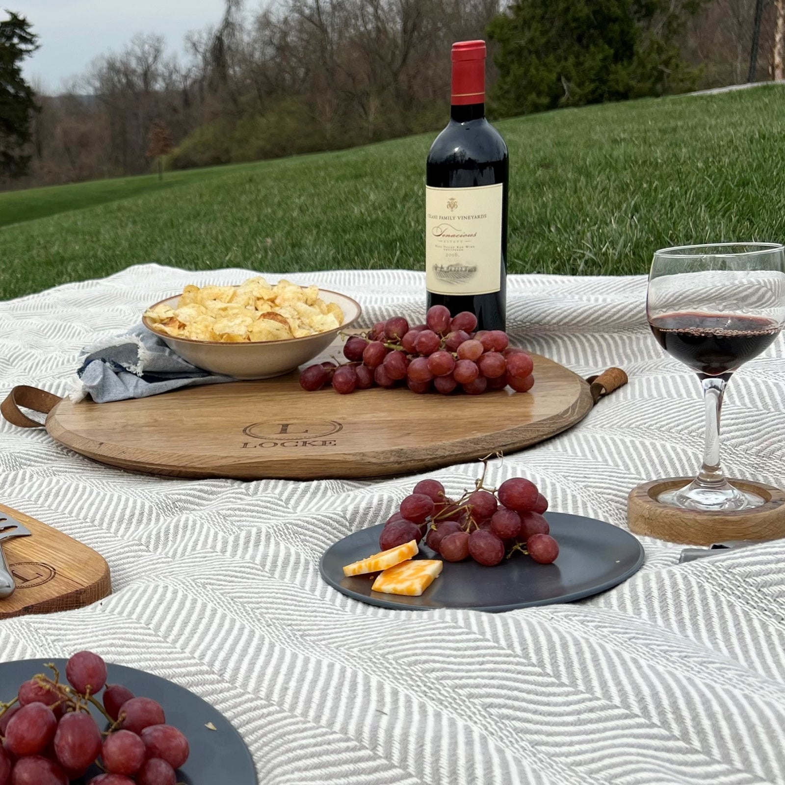 Pinecone Home Picnic 