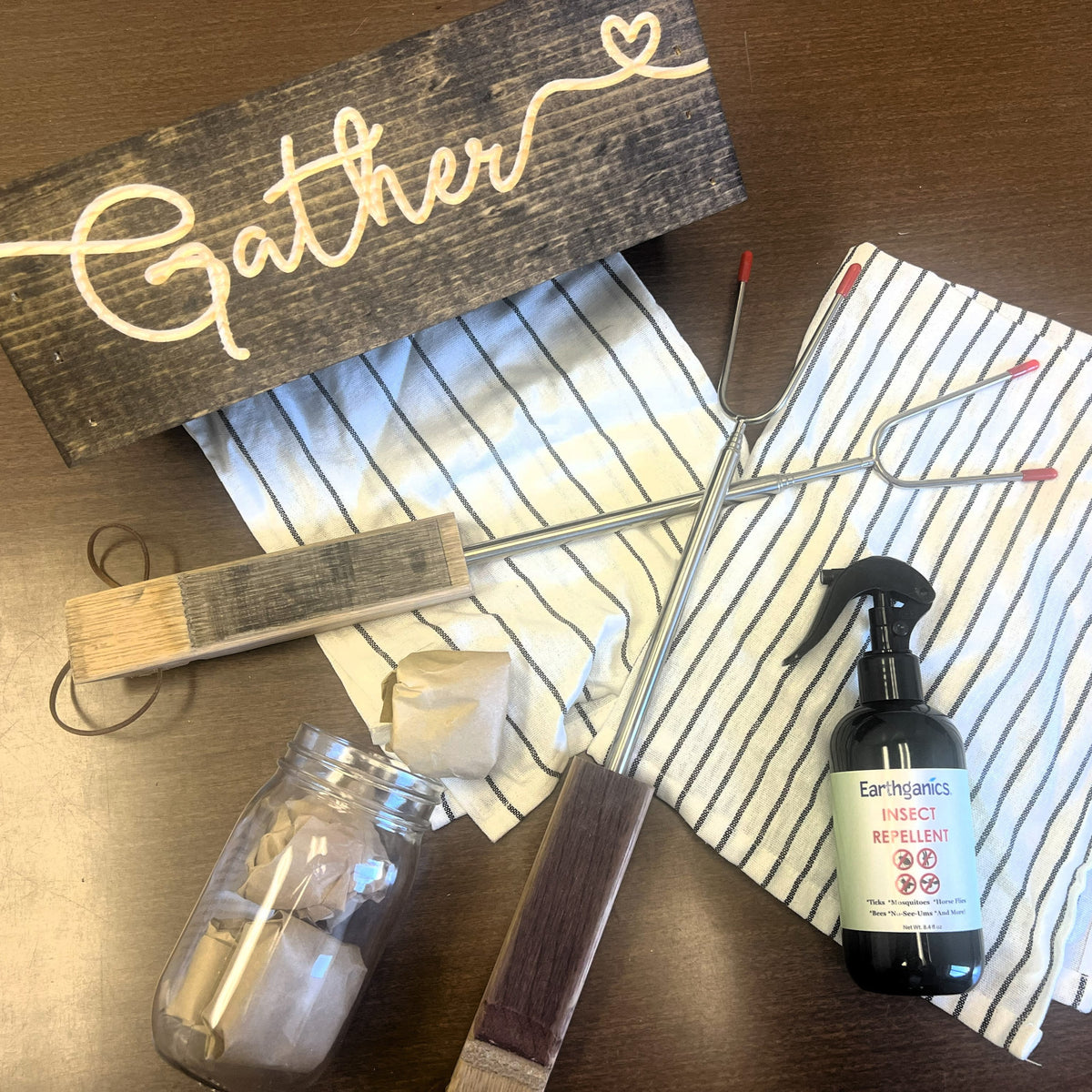 Firepit Gift Bundle with Earthganics