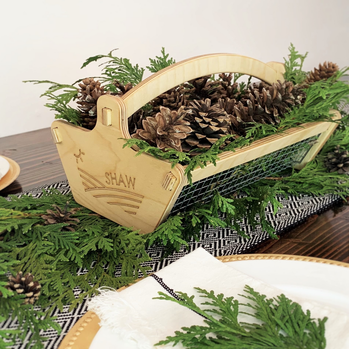 Personalized Garden Basket - 2 sizes - Harvest Basket for Vegetables - Gift for Gardener