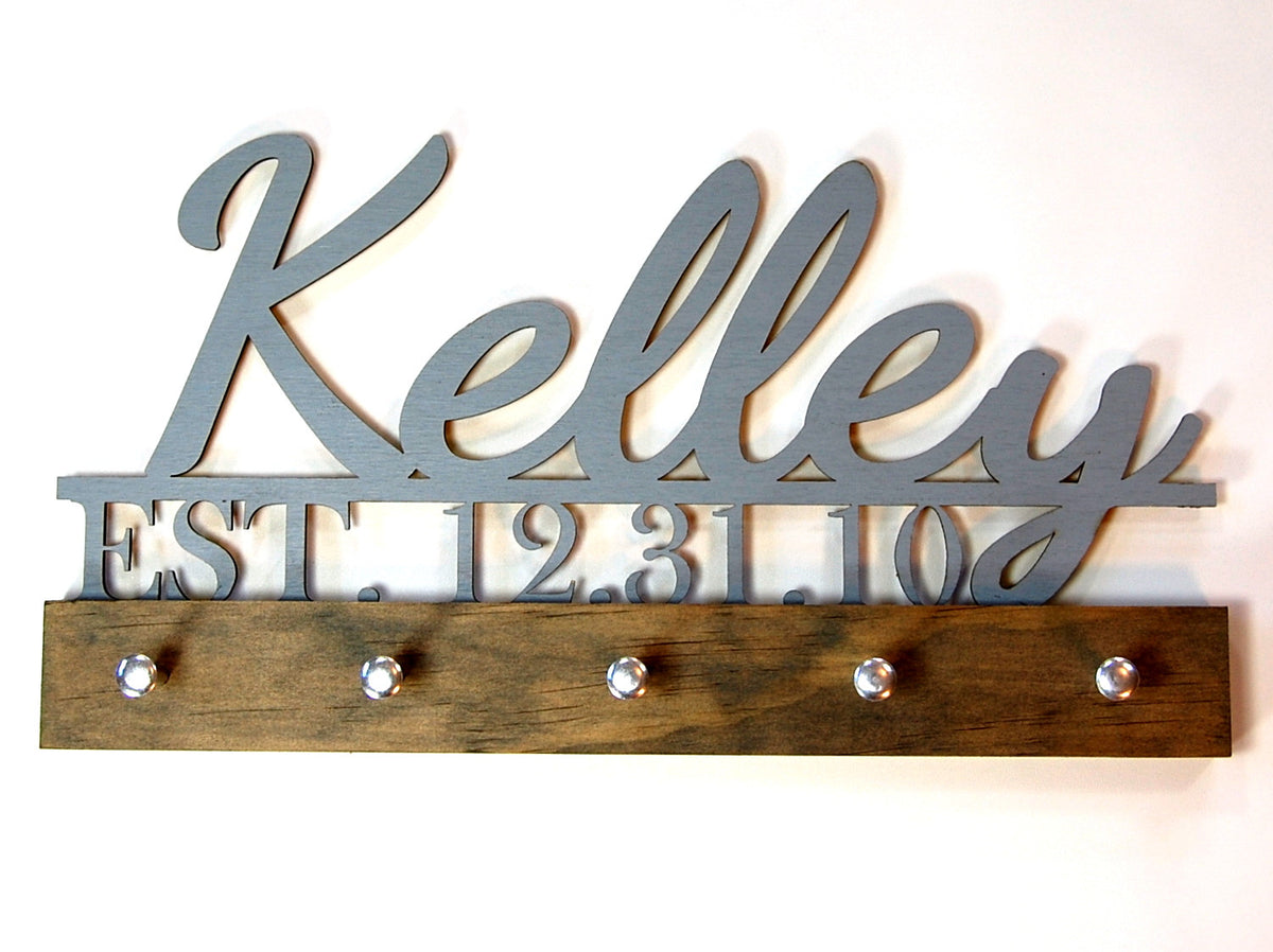 Wedding key holder Family Name and Established Date