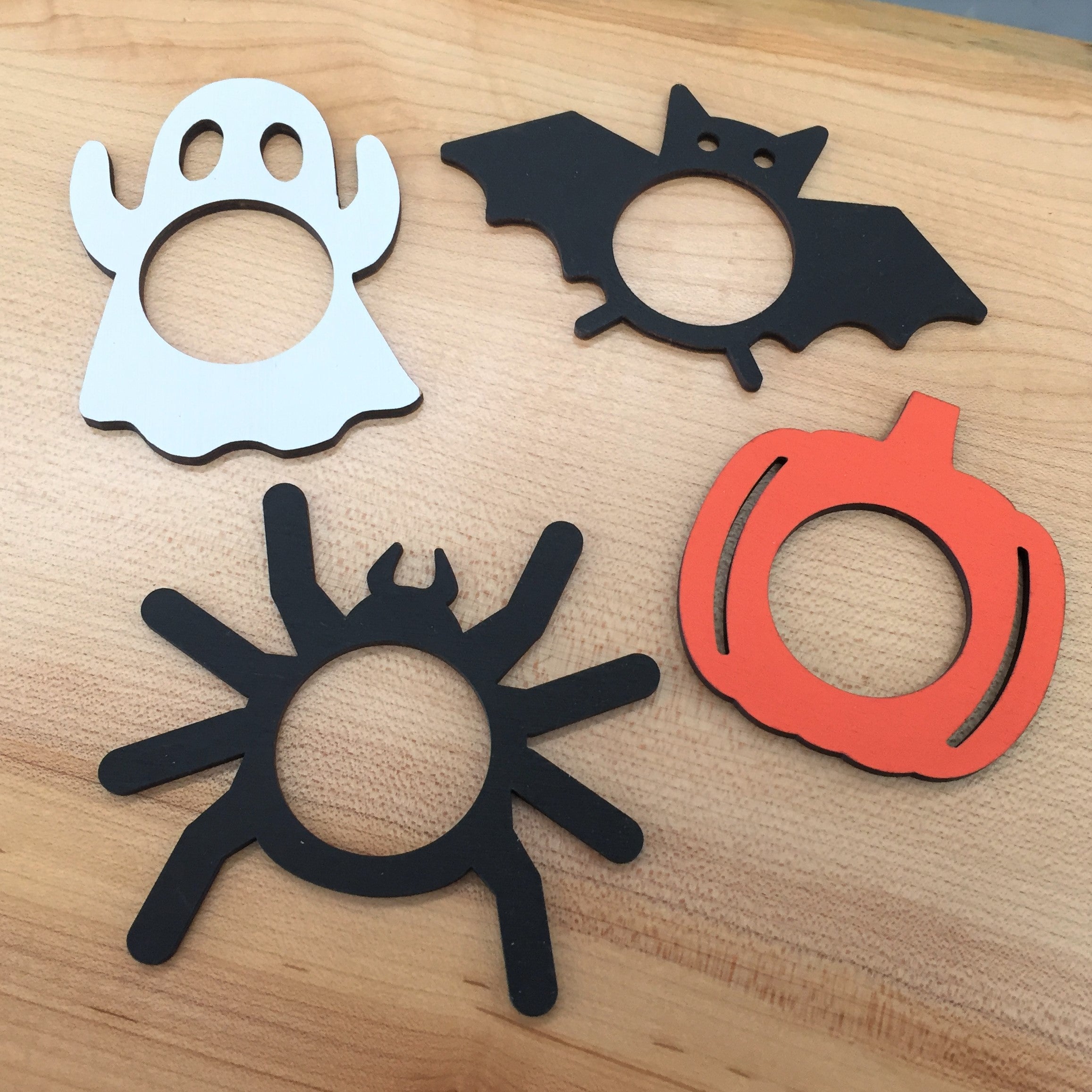 Set Of 6 Ghost Napkin Rings – Halloween & Holiday Table Decor, Metal Napkin Holders (Black)
